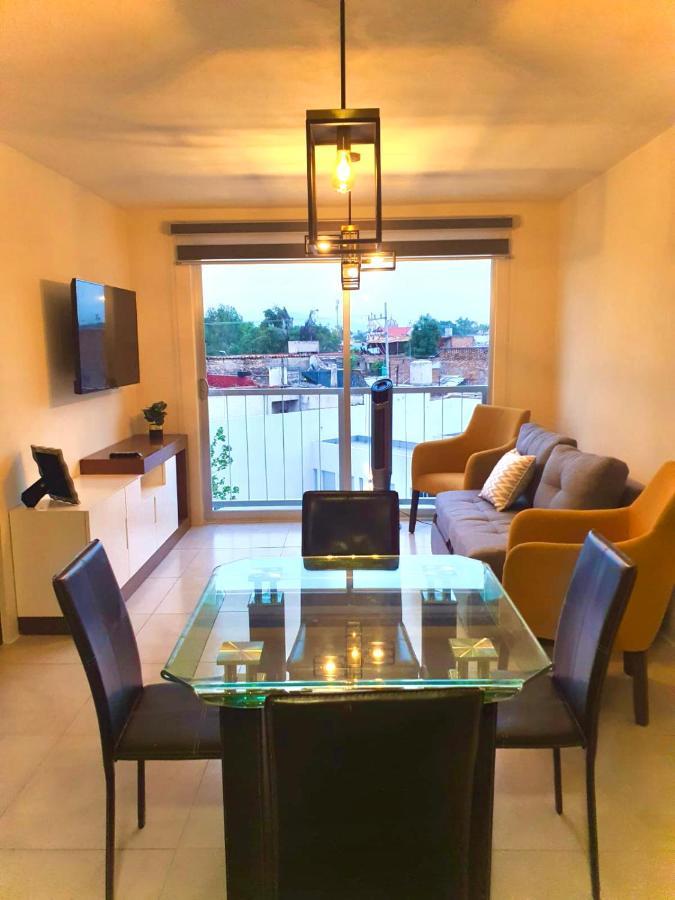 Ferienwohnung Departamento Nuevo Y Centrico Con Ambiente Familiar En Guadalajara Exterior foto
