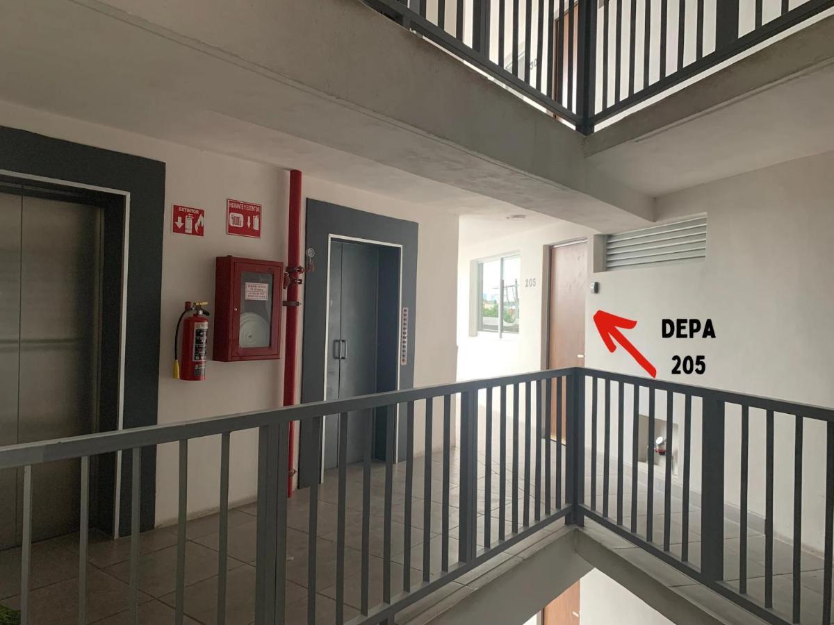 Ferienwohnung Departamento Nuevo Y Centrico Con Ambiente Familiar En Guadalajara Exterior foto